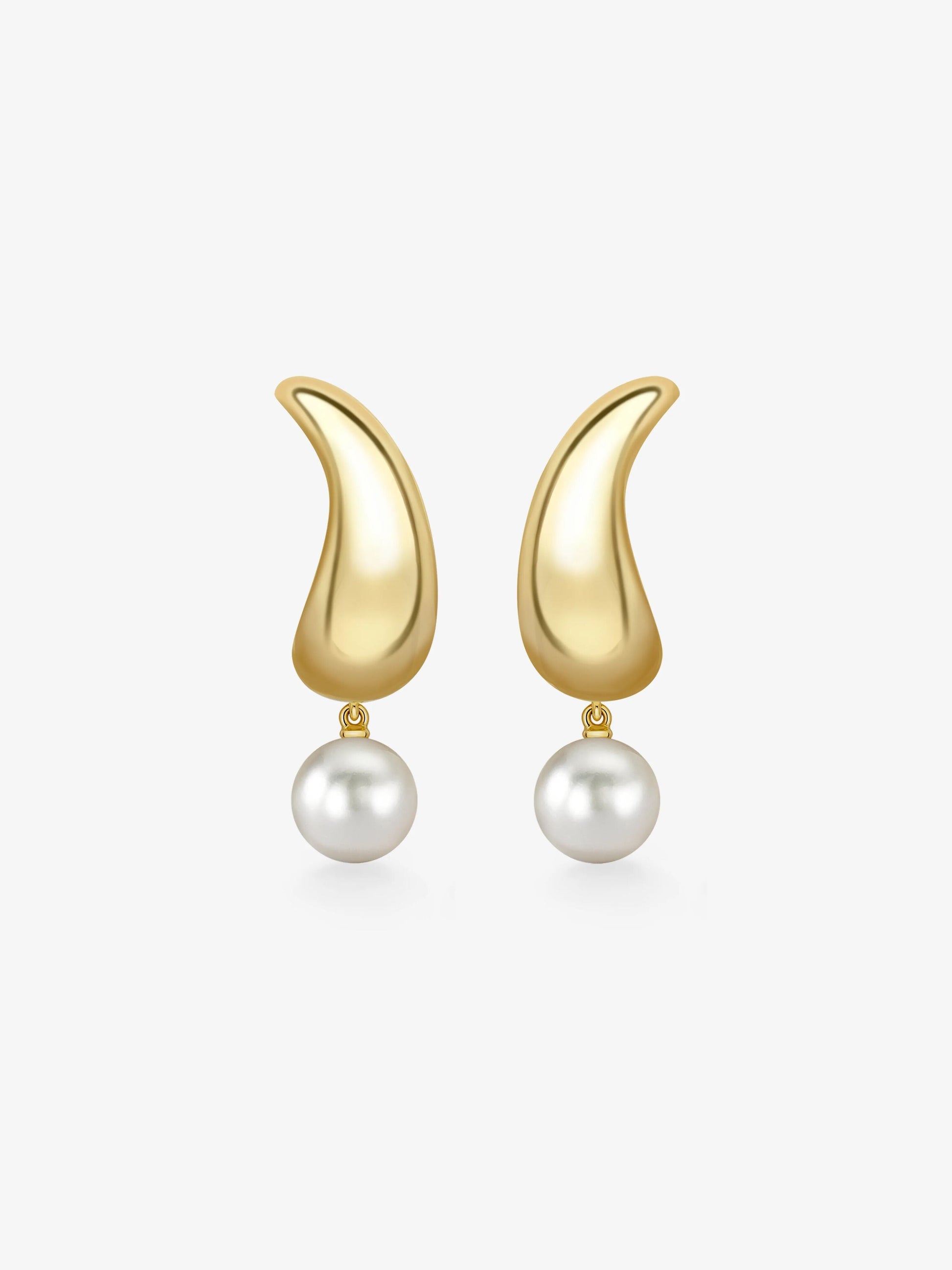 Rush Hour 'Til Late Yellow Gold Pearl Earrings View 1