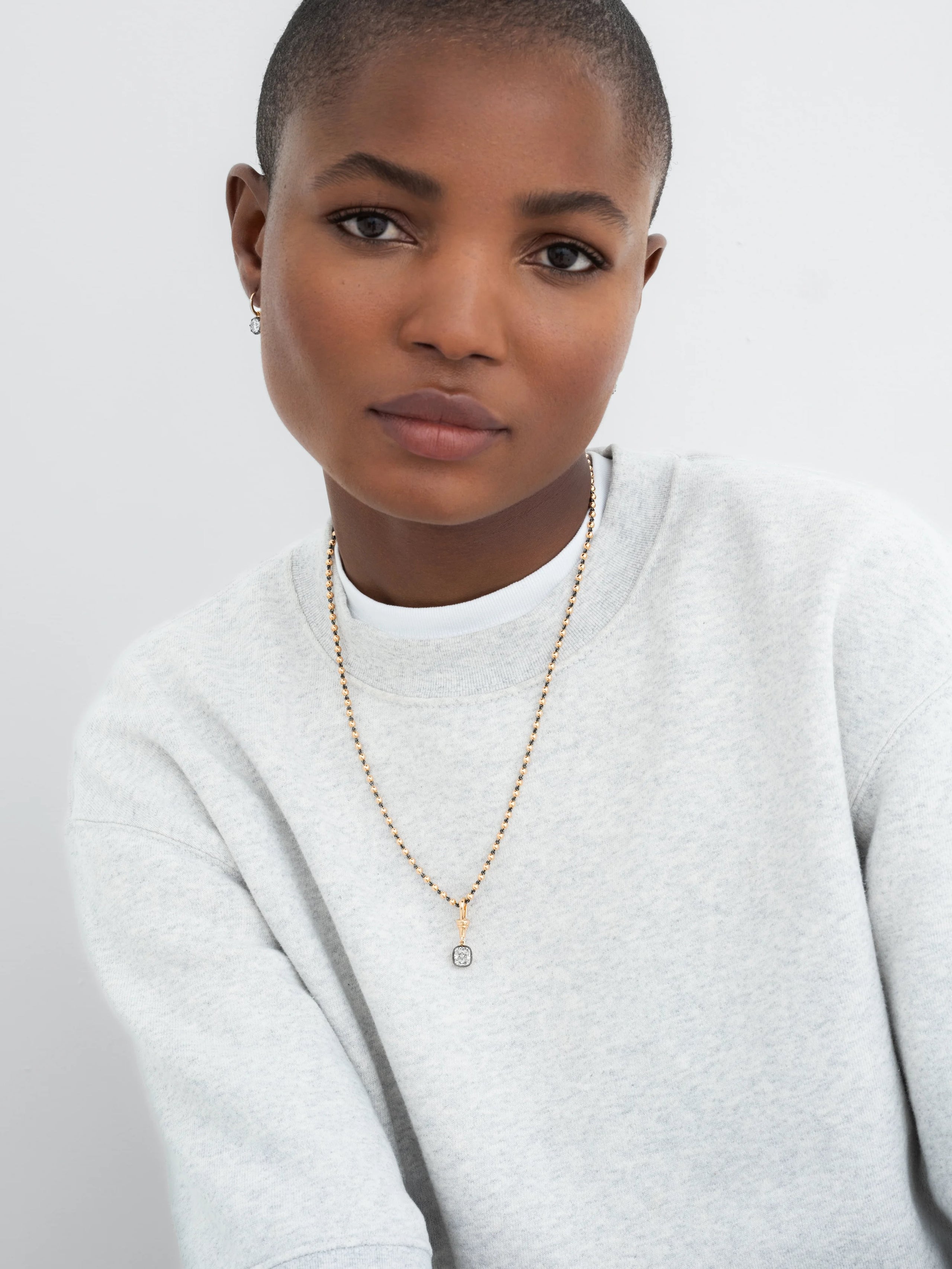 Ball n Chain 1.91ct Cushion Diamond Pendant View 3